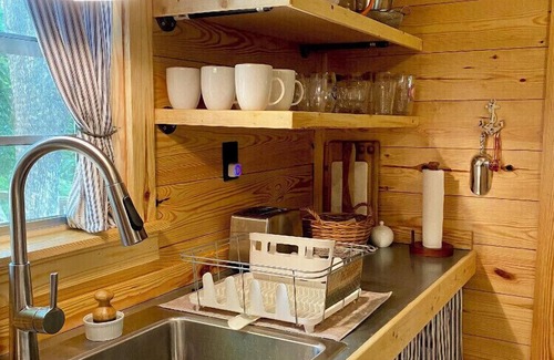 Pleasure Point Cottage | New! Water front lake cabin: totally updated with a private mountain lodge vibe!