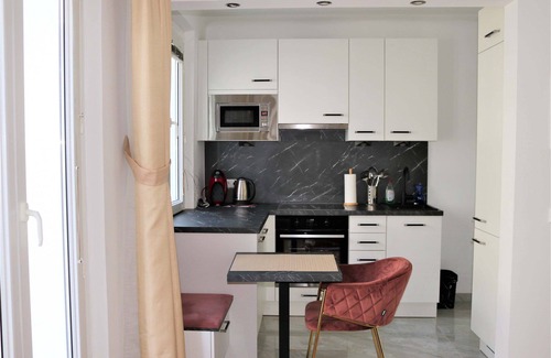 Leopoldstadt Apartment | New! Welcome to Arize - Beautiful City Apartment