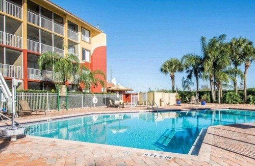 Florida Center Villa | New Year's wk at Orlando Sunshine Resort 2 BDRM2BTH sleeps 8 Villa 12/28-1/2/26