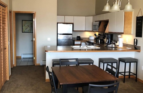 Woodmoor Condo | New Years in the Mountains with Breathtaking View