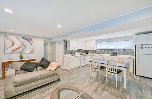 North Great River Apartment | New York Abode w/Pool & Patio, Near Times Square!