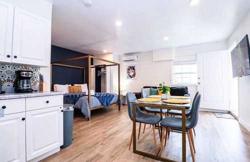 Orlando Apartment | NEW5 APT NrUCF PETSOK PRIVATE patioENTRY LAUNDRY