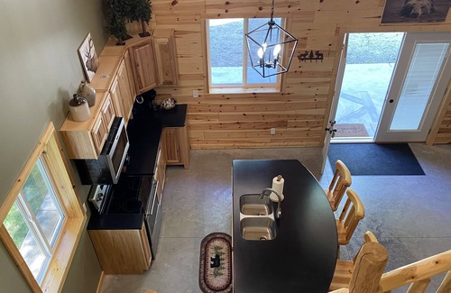 Kalkaska Cabin | Newer 2 bedroom with loft cabin in the woods