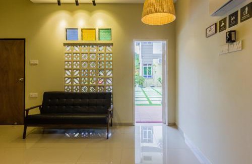 Benggali House | Newly 4BR Cottage House Retreats with Free Parking