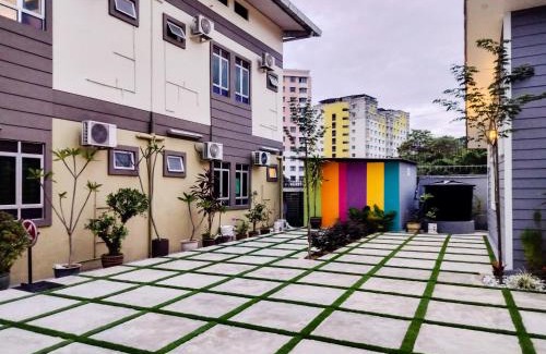 Benggali House | Newly 4BR Cottage House Retreats with Free Parking