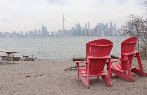 The Beaches Apartment | Newly Available 3rd-Floor Suite with Beach & Lake Access