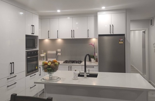 Tawa House | Newly Built comfortably home in Wellington Tawa