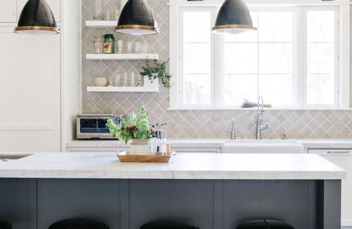Glen Ellen House | Newly built farmhouse-style home in the beautiful Sonoma wine country