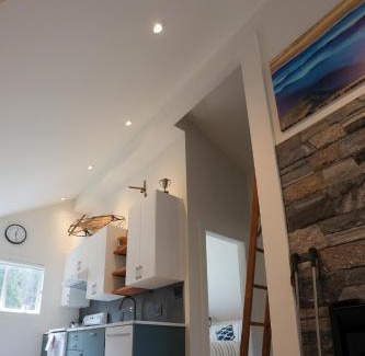 Taghum House | "NEWLY BUILT HOME" on 5 acres by the beach
