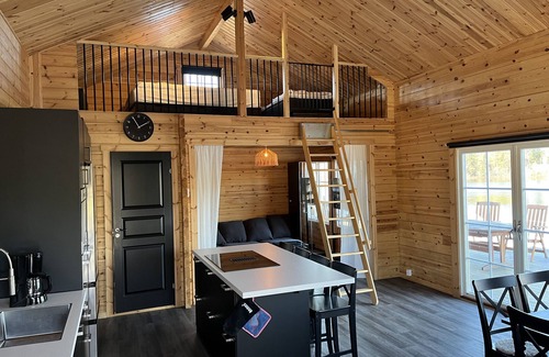 Hultsfred House | Newly built log cabin on a lakeside plot near Hultsfred | SE05086