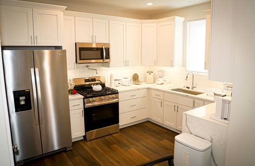 Hayes House | Newly Built: Mins from downtown, Duke, NCCU, NCSTATE, UNC,DPAC ,Bulls,Canes