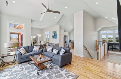 Corolla House | Newly built oceanside home situated among the dunes and wild horses in Carova!