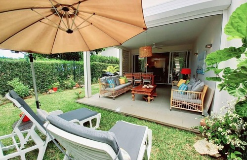 Roches Noires Villa | Newly built townhouse on the beach.