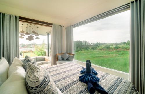 Babakan Villa | Newly Built Villa - Rice Fields & Tranquil Getaway
