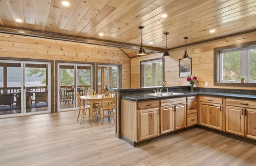 Severance House | Newly Built year-round house with specactular lake views!