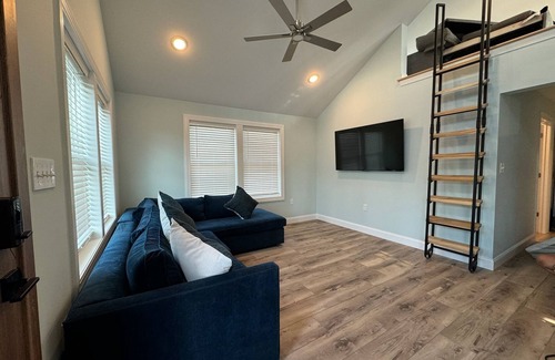 Lavallette House | Newly Constructed ~ 3BR ~ 2 Bath 1 block to the Beach Pet Friendly