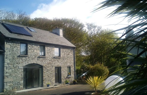 Ennistimon Cottage | Newly Converted 18th Century Coach-House