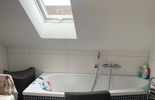 Schloss Holte-Stukenbrock Apartment | Newly renovated attic apartment