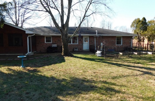 Columbus Apartment | Newly finished basement apartment with private entrance in Columbus Indiana.