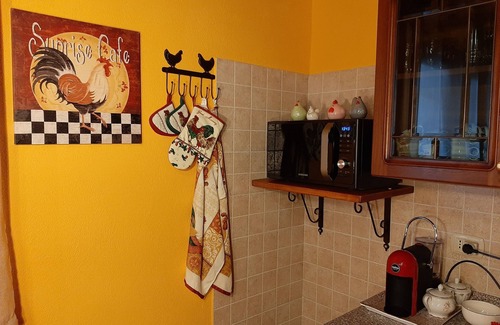 S'oru e Mari Villa | newly furnished seaside cottage. Low costs and free wifi.