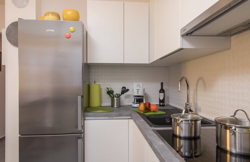 Liznjan Apartment | Newly furnished apartment in Ližnjan 5 min walk from the beach
