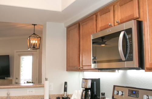 North Scottsdale Condo | Newly FURNISHED Professionally Decorated 2 Full baths Great Views Quiet Area !