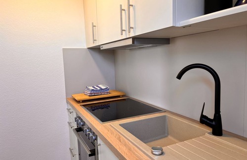Steenodde Apartment | Newly furnished vacation apartment in direct tidal flat location with balcony and sea view.