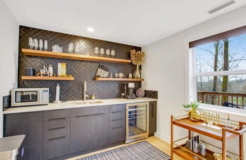 Milton House | Newly Listed! Rare Modern Luxury in Milton