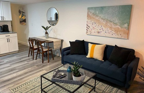Sunset Apartment | Newly refurbished apartment with private garden