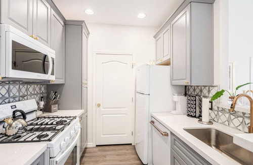 Desert View Village Condo | NEWLY remodeled and designer condo overlooking pool in prime Scottsdale location