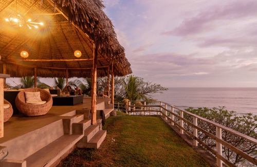 Punta Mango Villa | (Newly Remodeled) Beach Front - Villa Punta Mango