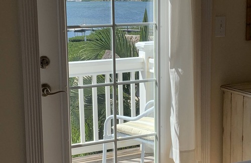 Cudjoe Key House | Newly Remodeled! Gated Community on Open Water, Dock, Heated Pool, Kayaks, Bikes