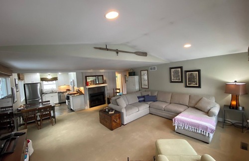 Minocqua Cabin | Newly Remodeled Home On Quite Bay of Minocqua Lake 2 miles from town