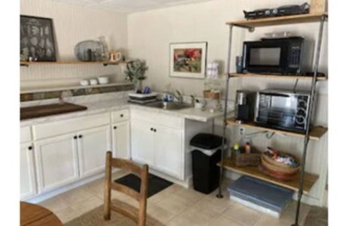 Acworth Apartment | Newly remodeled poolside studio apartment on 6 acre horse farm