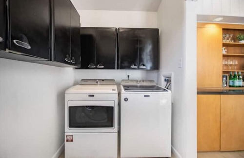 South Bend House | Newly remodeled ranch - less than 2 miles from Notre Dame