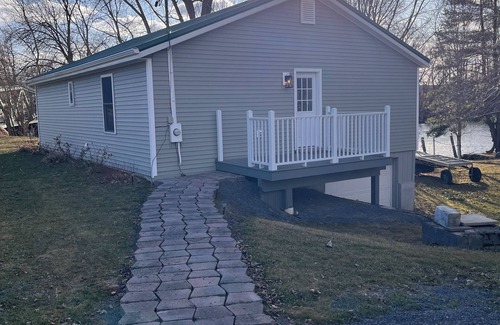 Coopersville House | Newly remodeled Riverfront 3 bedroom house on the Great Chazy River with dockage
