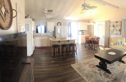 Apache Junction House | Newly remodeled with beautiful Mountain views in a nice 55 plus park.n