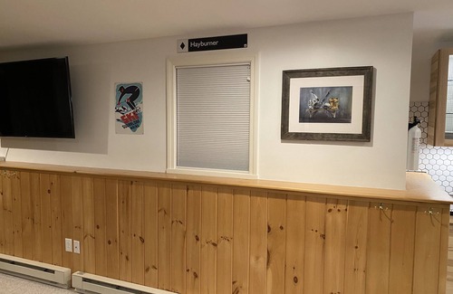 Carrabassett Valley Apartment | Newly Renovated Studio just steps from the Sawduster lift!
