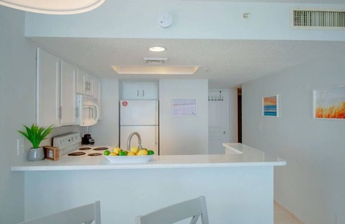 Atlantic Beach Condo | Newly Renovated Ocean Front 2 BD 2 BR