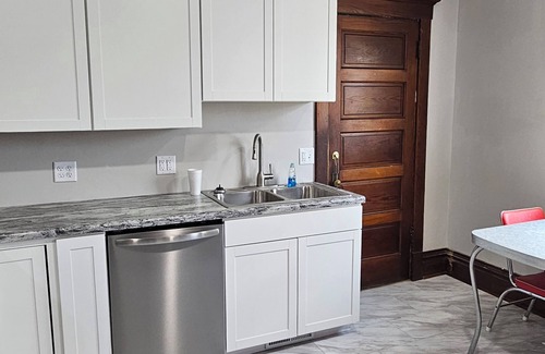 Sutherland House | Newly renovated 19th century 4bdrm 2ba house in quaint Sutherland, IA WiFi, AC
