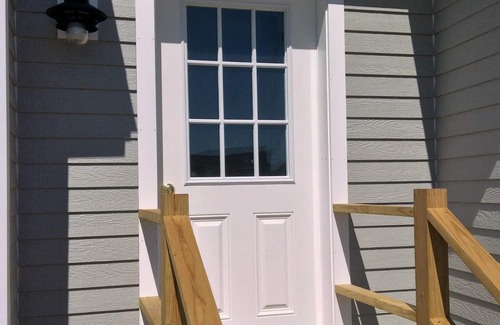 Rye Cottage | Newly Renovated (2017) Beachfront Cottage On Near Rye Harbor & Jenness Beach!