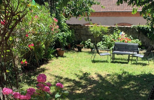 Arthes Apartment | Newly renovated apartment with terrace and garden
