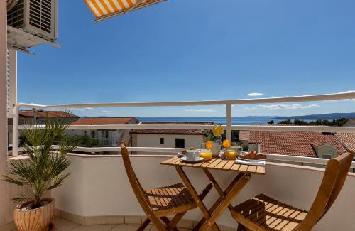 Promajna Apartment | Newly renovated apartment with a beautiful sea view Emili