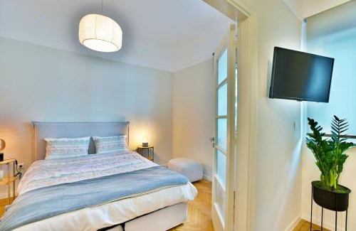 Mousio Apartment | Newly Renovated Apartment in the heart of Athens.