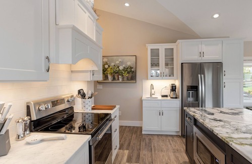 Mills River Other | Newly renovated, convenient to area attractions yet very serene