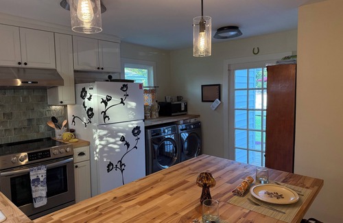 Clayton House | Newly renovated cottage in Clayton Historic District - a short drive to Raleigh