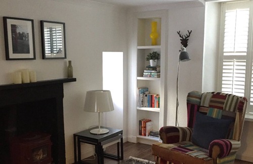 Melrose Cottage | Newly Renovated Detached Period Cottage - Walking Distance to Melrose!
