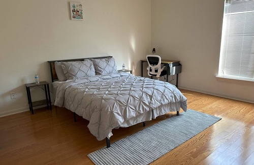 Highlands - Perkins House | Newly Renovated, Entire home to relax near LSU Stadium
