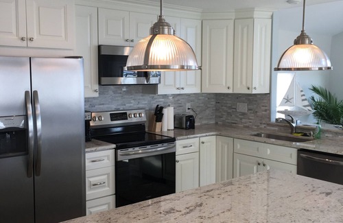 Perryville House | * NEWLY RENOVATED* Escape to a Beautiful Getaway on the Chesapeake Bay