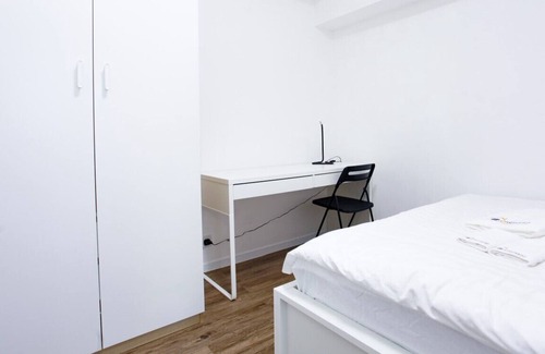 Sai Wan Apartment | Newly renovated! Explore like local(WD03)
